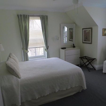 Dunlop Inn Baddeck Inlet Екстериор снимка