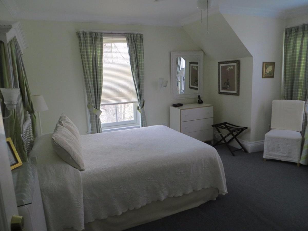 Dunlop Inn Baddeck Inlet Екстериор снимка