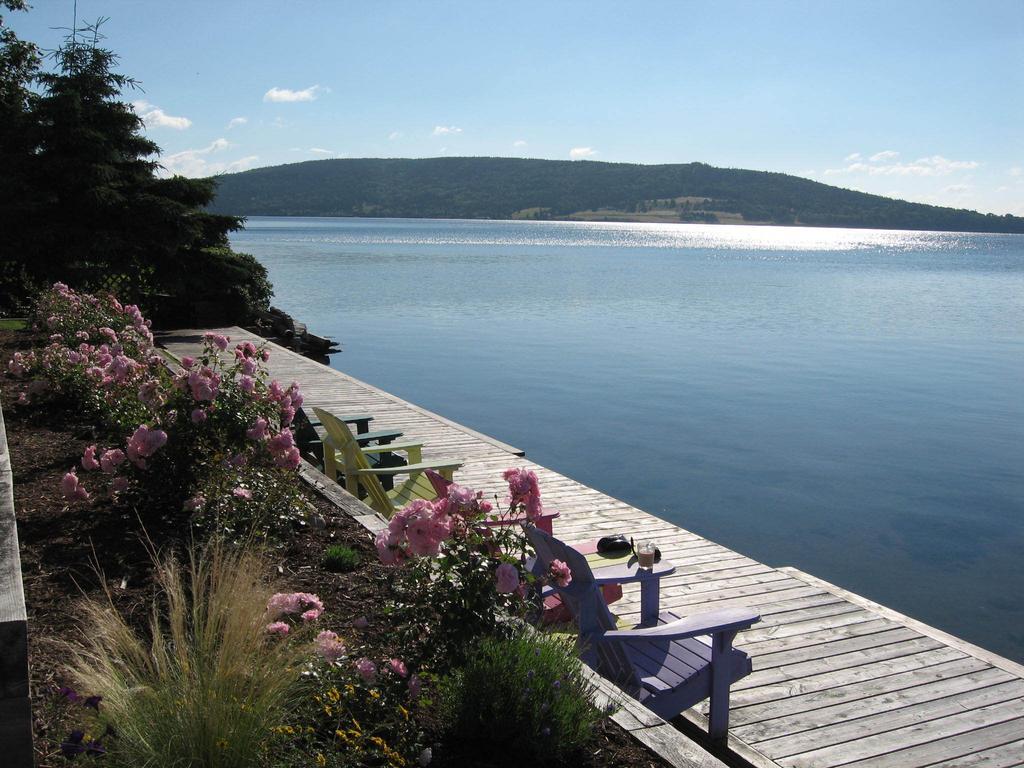 Dunlop Inn Baddeck Inlet Екстериор снимка